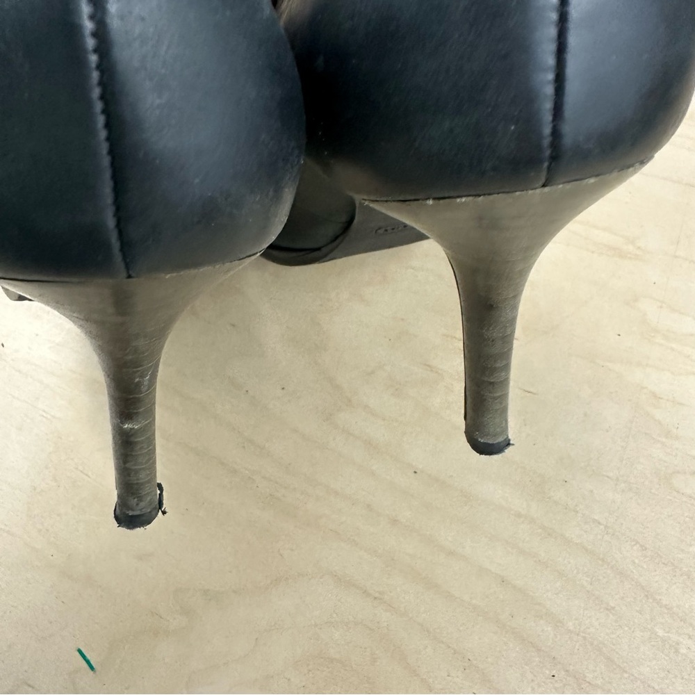 Coach pumps - Picture 8 of 13